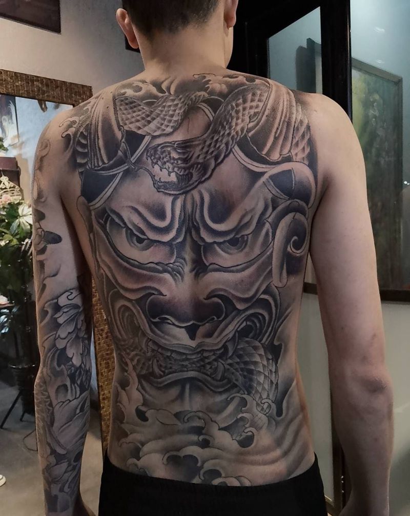 般若满背纹身图片_背部新传统纹身图案