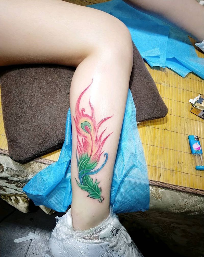 羽毛纹身图片_新传统纹身图案