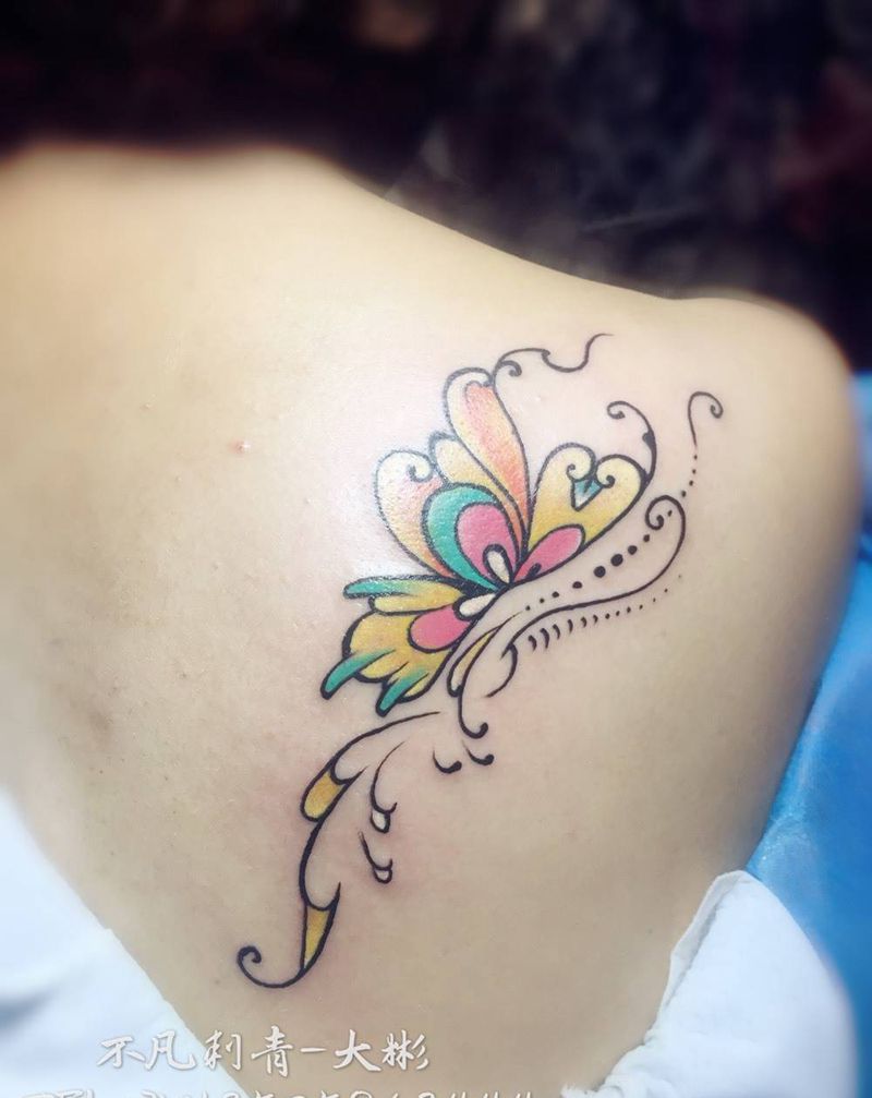 彩色小图纹身图片_成品肩部背部传统清新图腾动物纹身图案