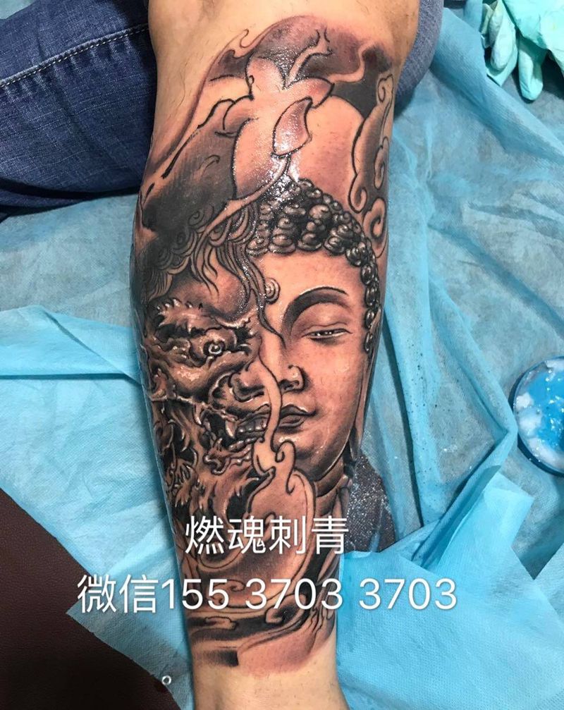 佛于龙，善恶纹身图片