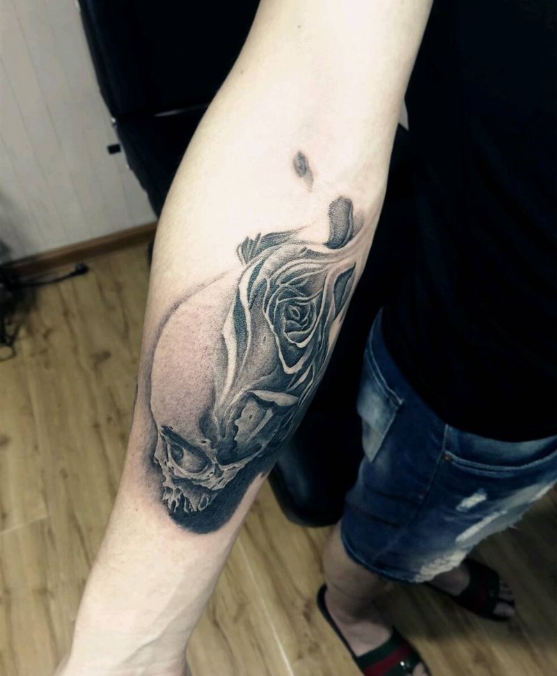 骷髅玫瑰纹身图片_手臂写实成品纹身图案