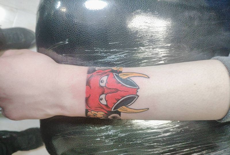 臂环纹身图片_手臂老传统纹身图案