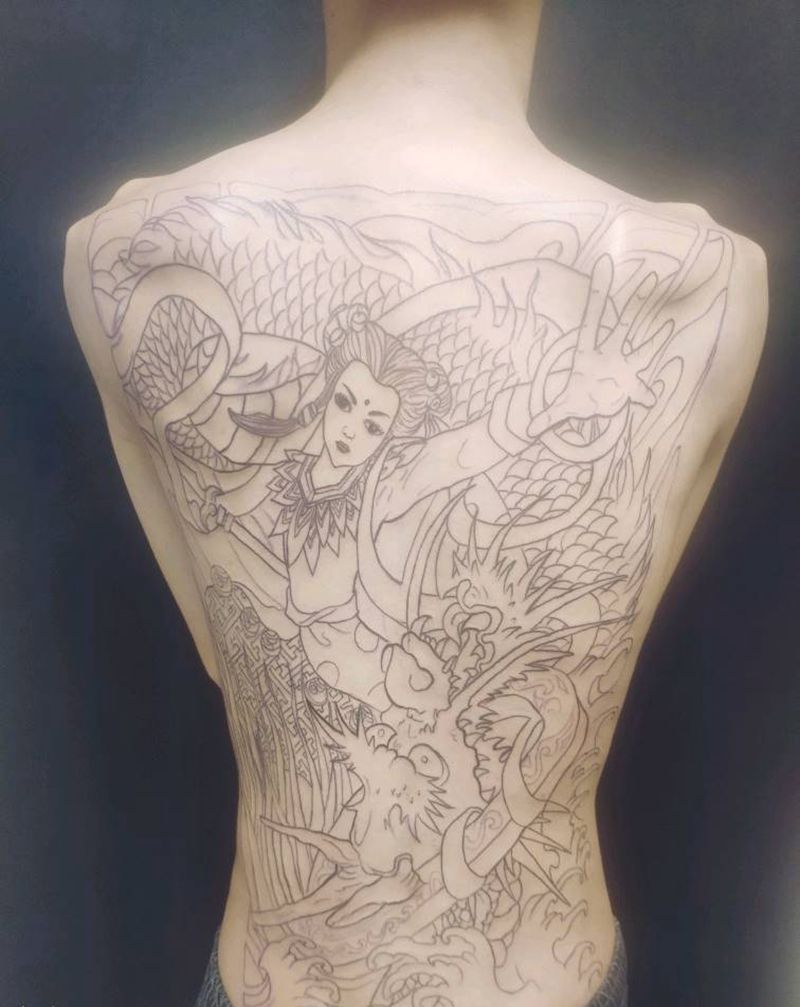 满背哪吒纹身图片_背部新传统纹身图案