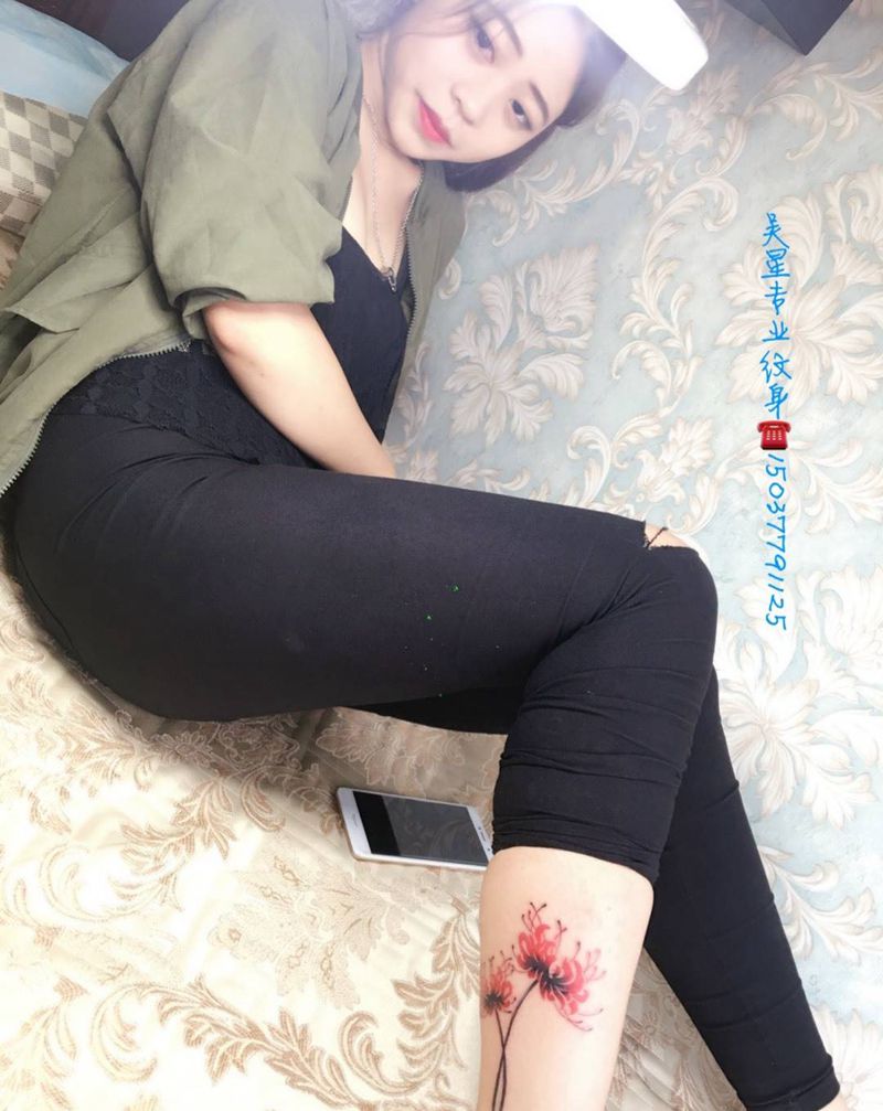 彼岸花纹身图片