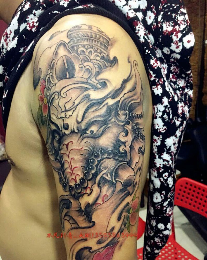 象神纹身图片_手臂传统鬼神纹身图案