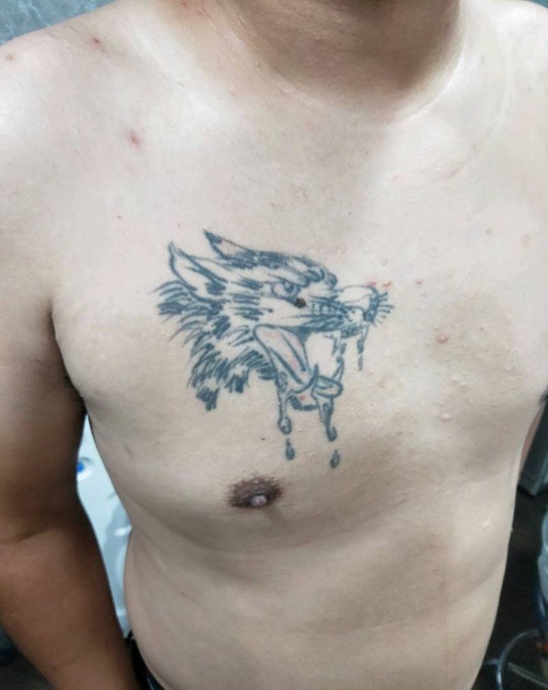 遮盖狼头纹身图片_肩部胸部老传统纹身图案