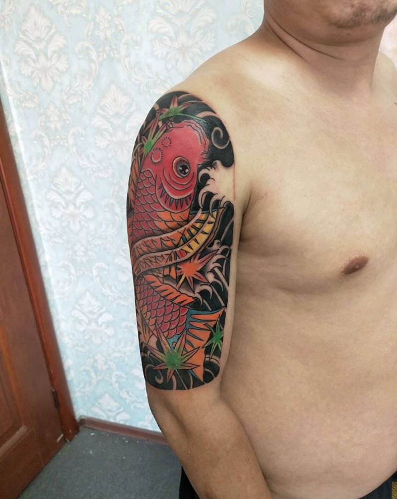 锦鲤纹身图片_手臂老传统纹身图案