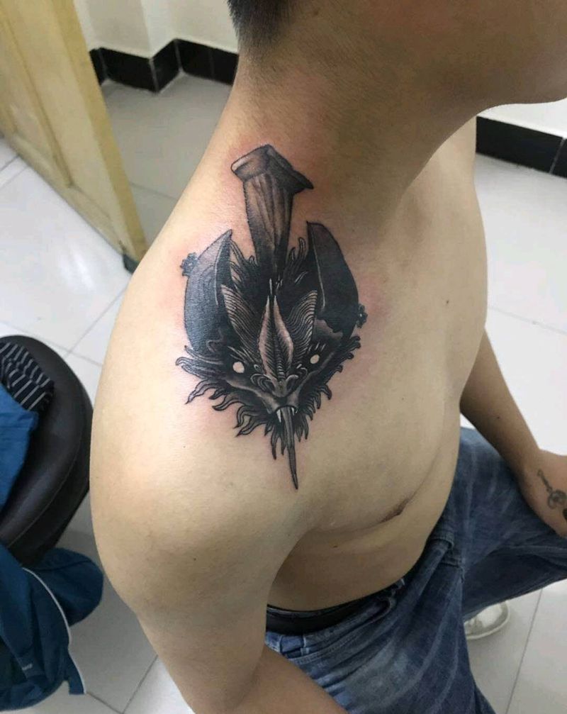 遮盖纹身图片_颈部纹身图案