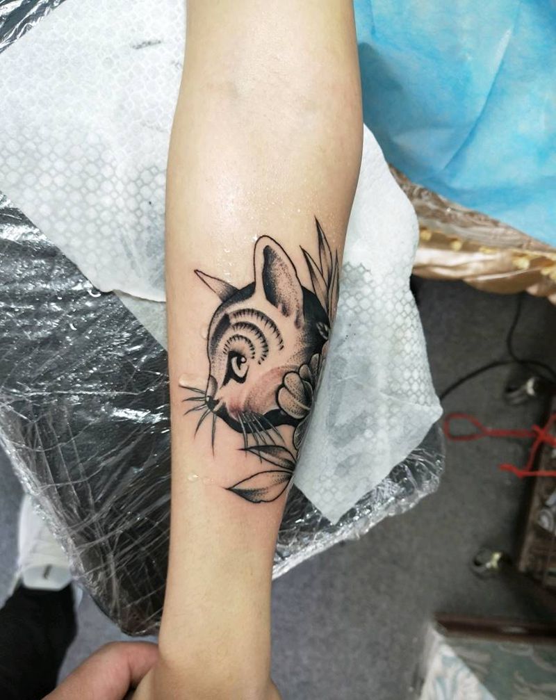 遮盖前男友纹身图片_手臂点刺纹身图案