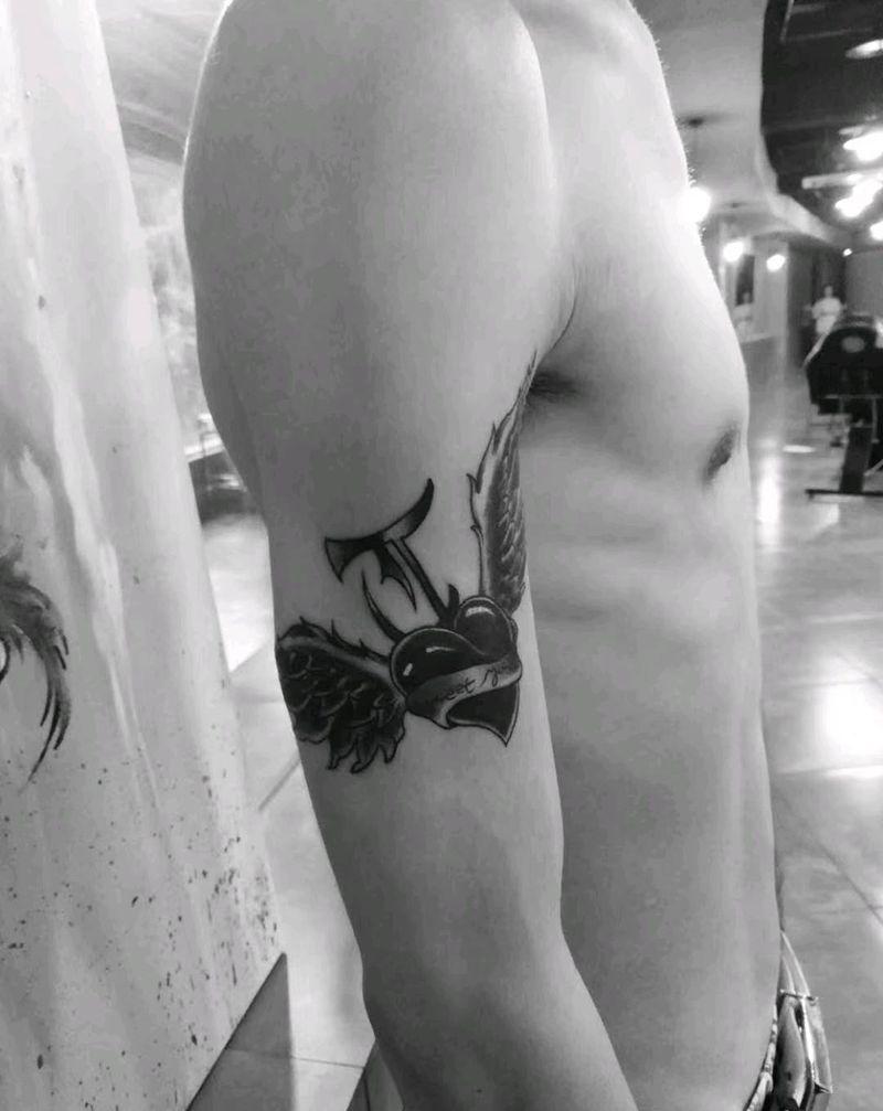 一个遮盖纹身图片