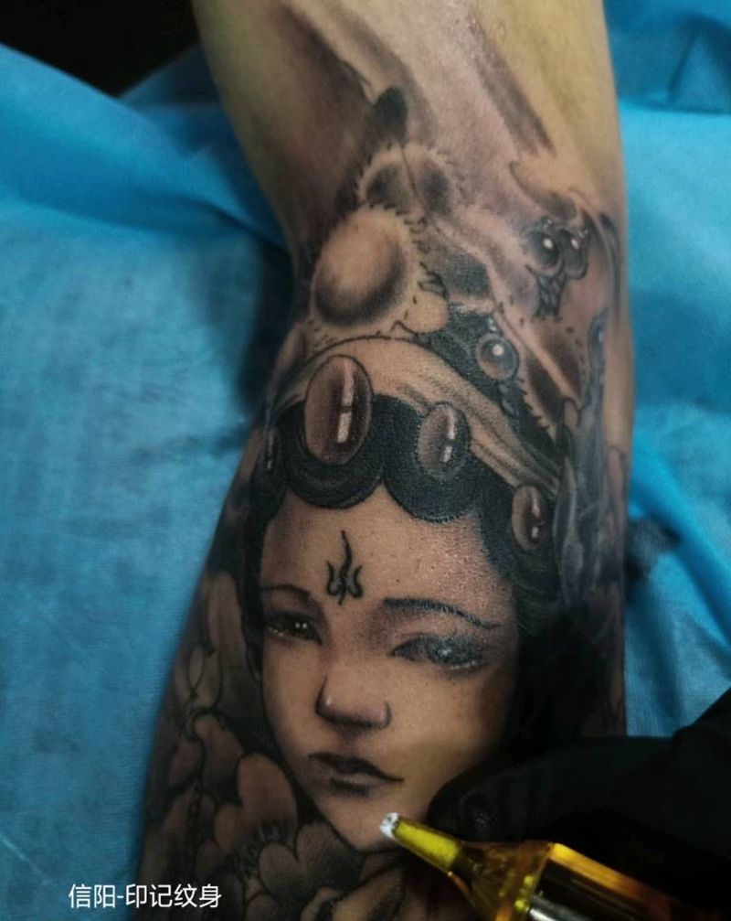 花旦纹身图片_新传统纹身图案