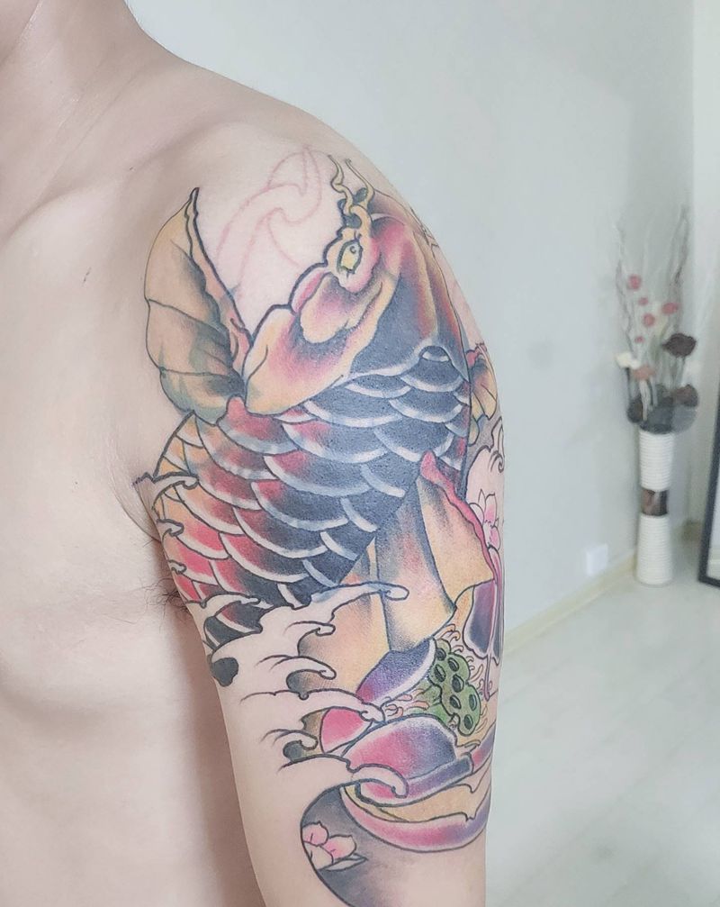 鲤鱼纹身图片_手臂新传统纹身图案