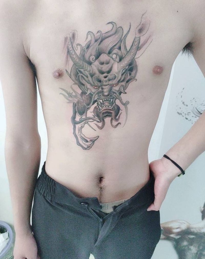 龙首纹身图片_胸部新传统纹身图案