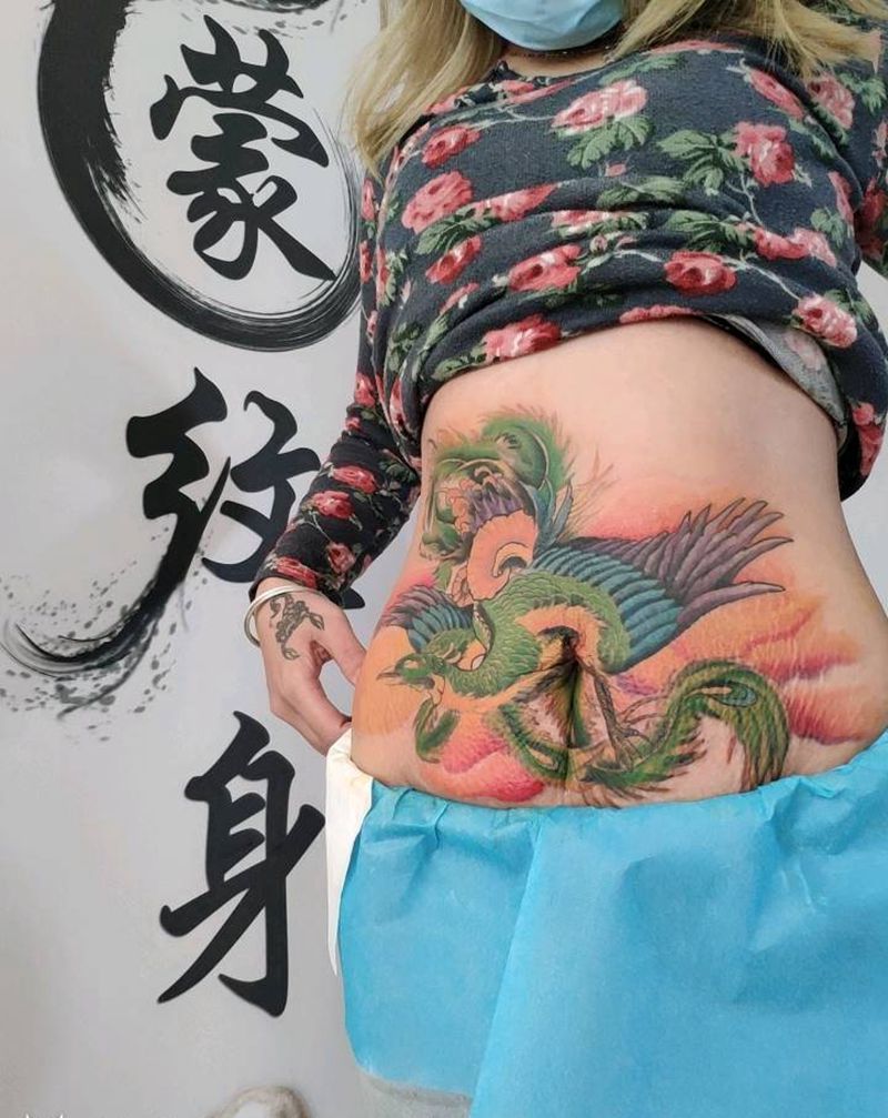 彩色凤凰纹身图片_腹部新传统凤凰彩色纹身图案
