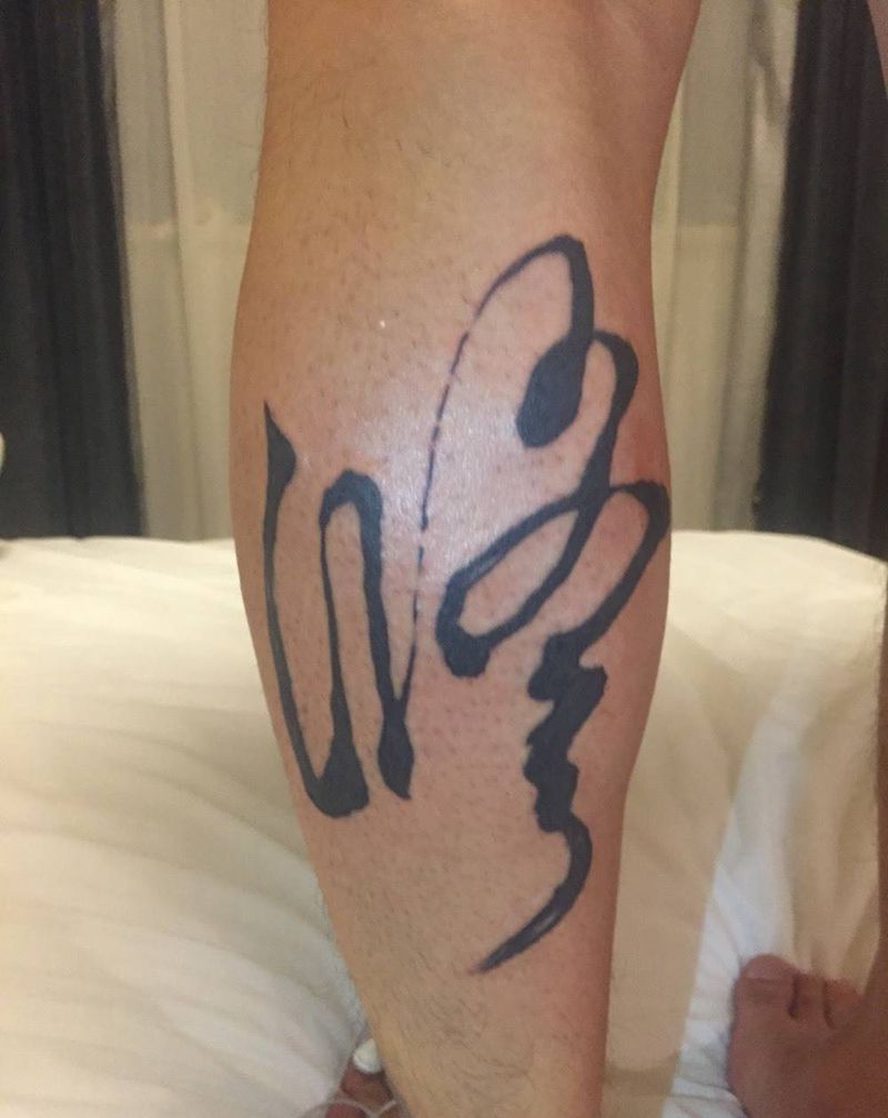 修纹身图片_腿部习俗传统字符原创纹身图案