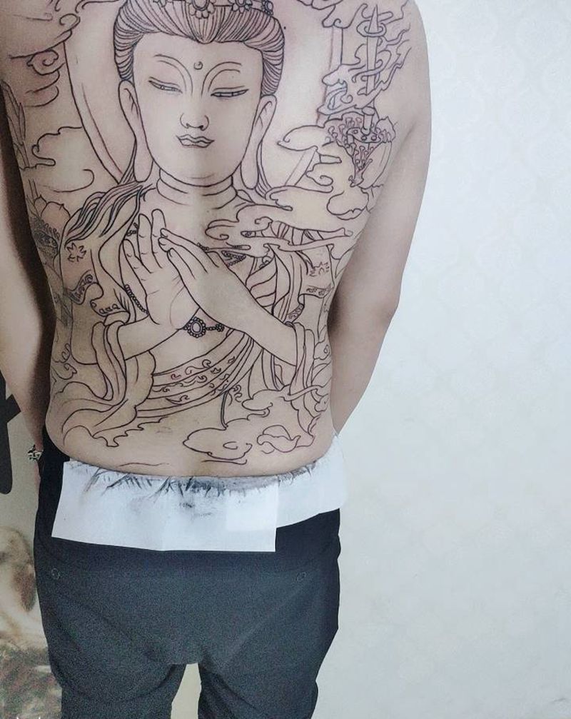 菩萨，佛纹身图片_背部新传统纹身图案