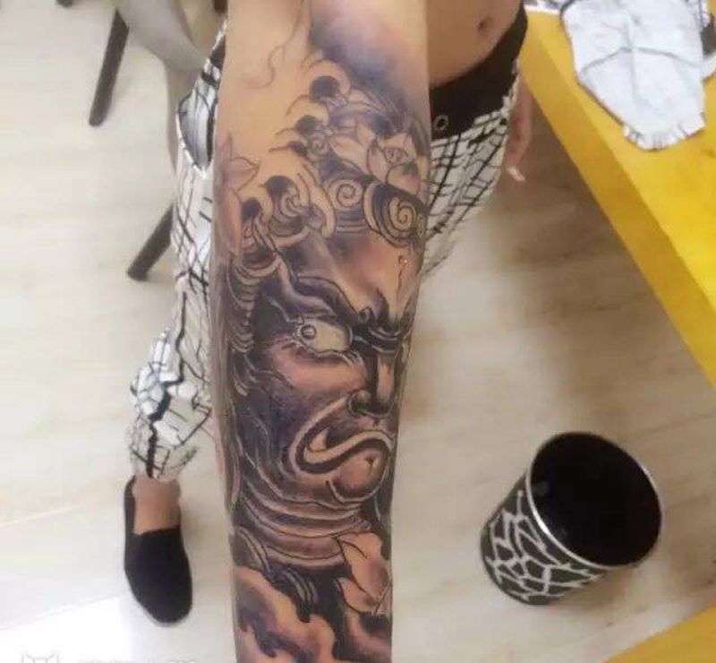 不动明王纹身图片