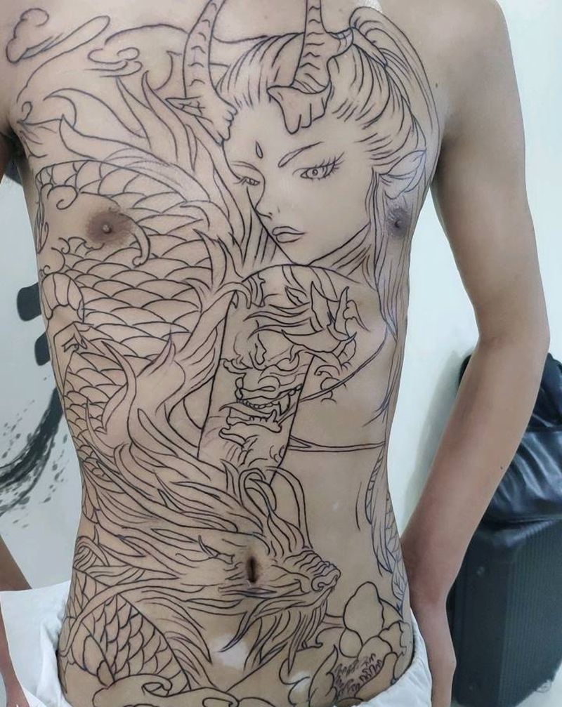 龙姬纹身图片_胸部新传统纹身图案