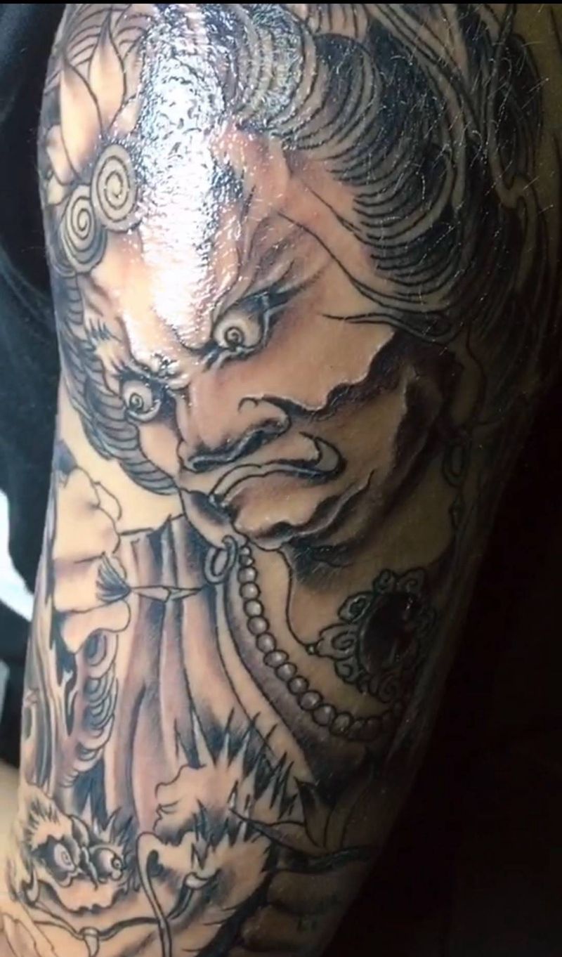 不动天尊纹身图片