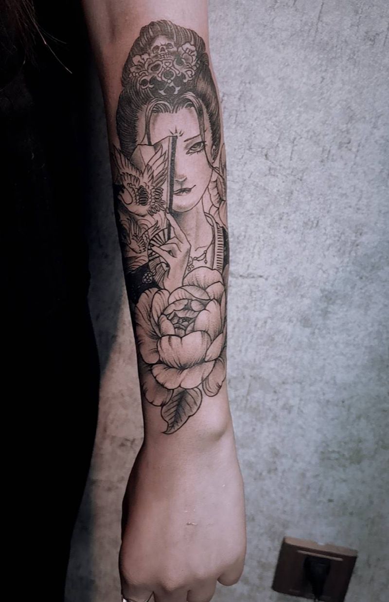 素花艺妓纹身图片_手臂Old School点刺纹身图案