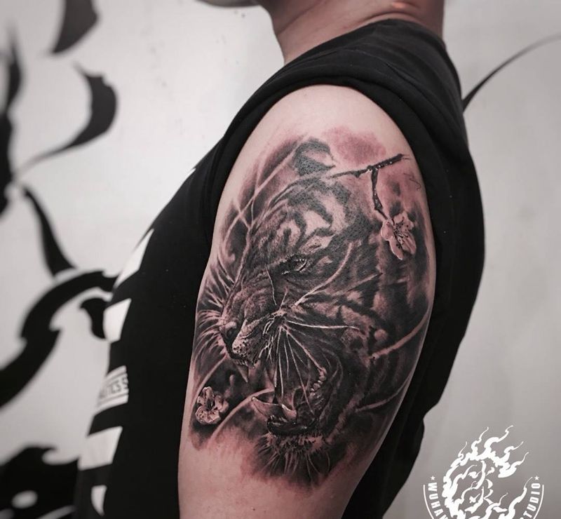 虎纹身图片_手臂欧美写实纹身图案