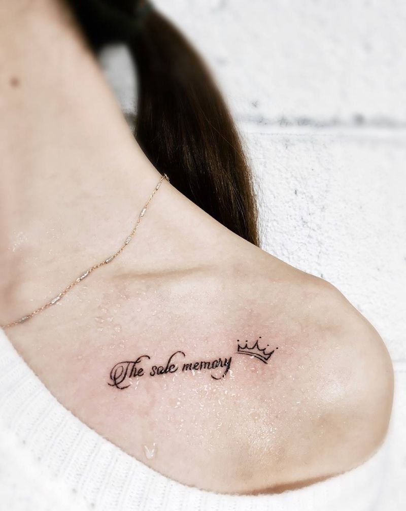 two small.纹身图片_成品胸部背部清新字符纹身图案