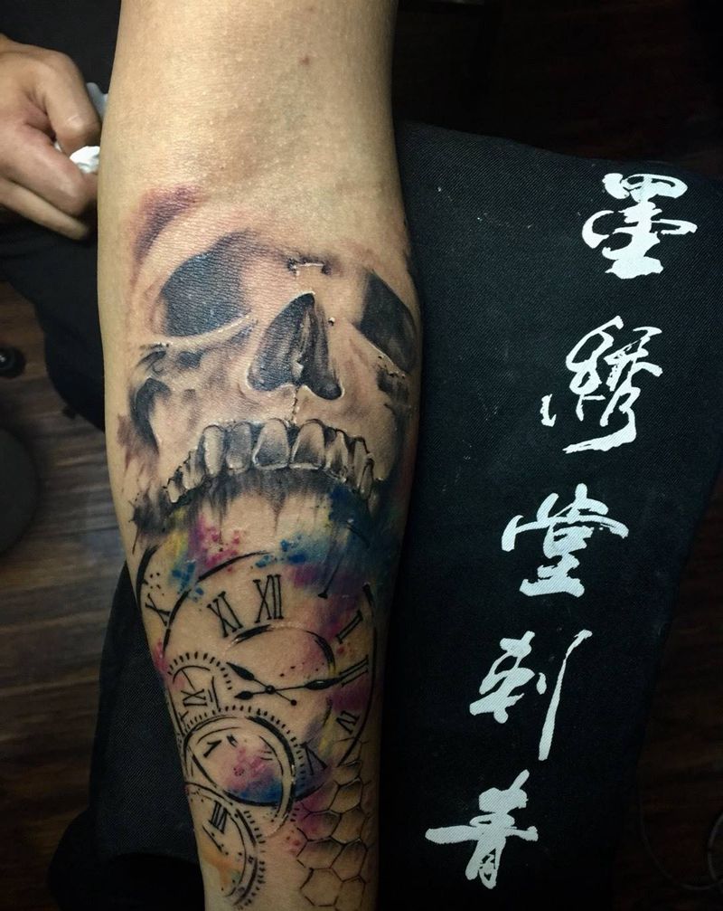 死亡与时间纹身图片