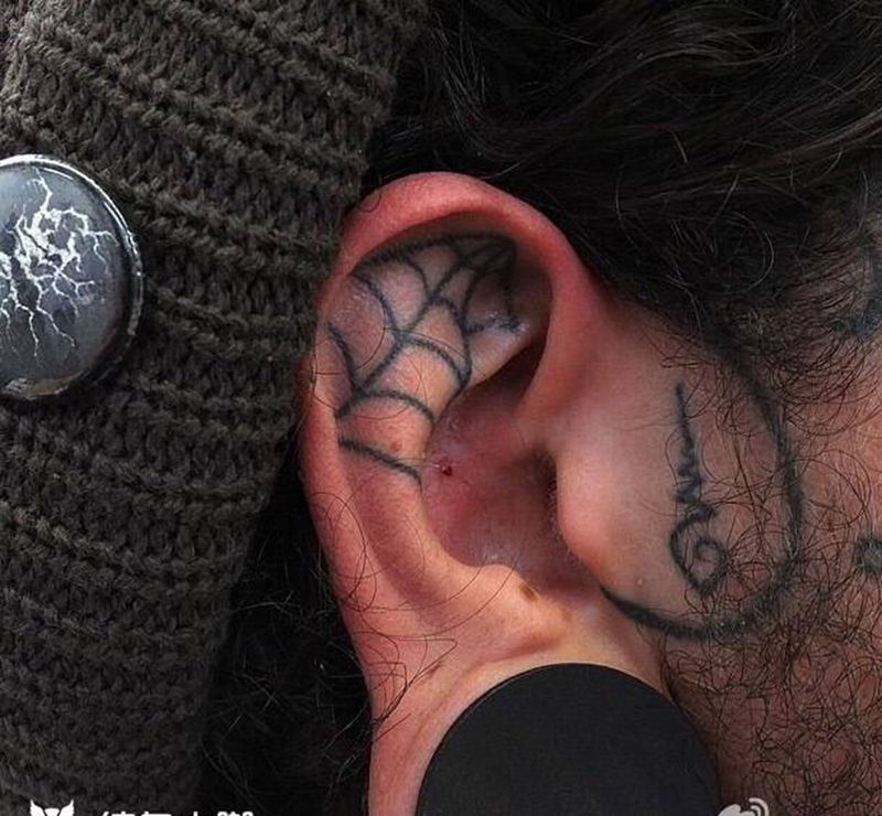 等我上30 扩耳和纹身纹身图片