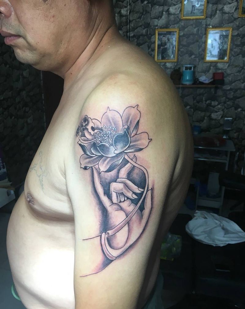 佛手荷花纹身图片
