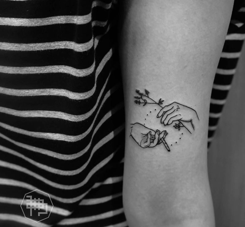 Today纹身图片_成品肩部颈部欧美几何贴纸字符原创纹身图案