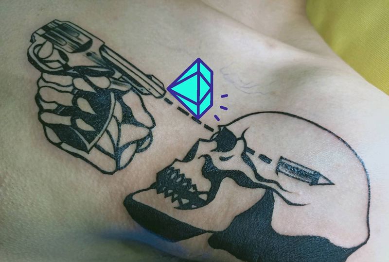 胸部遮盖，未完纹身图片_胸部纹身图案