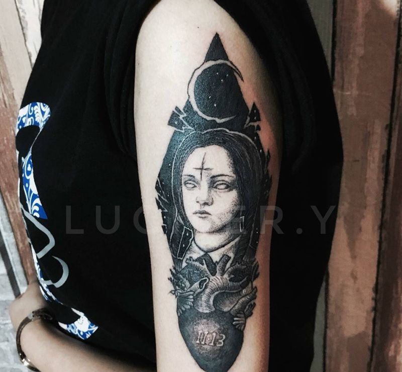 黑暗点刺纹身图片_成品手臂欧美肖像人物图腾纹身图案