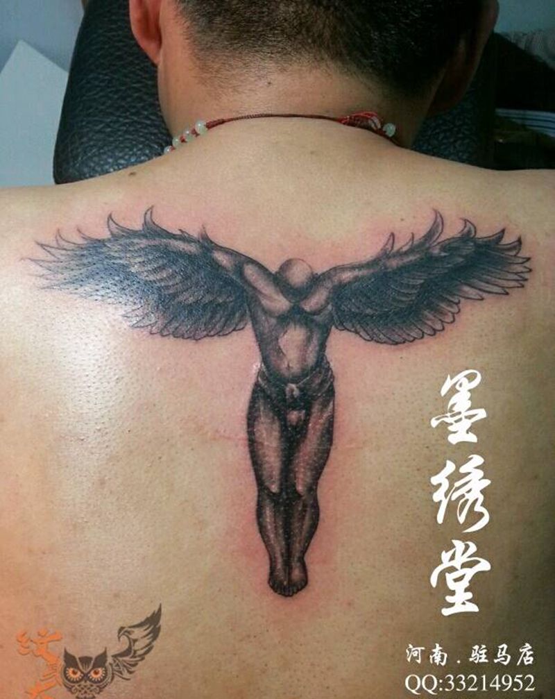 后背天使纹身图片
