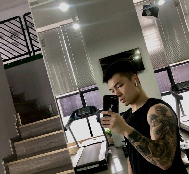 好好买家纹身图片_手臂手部欧美写实花体字纹身图案