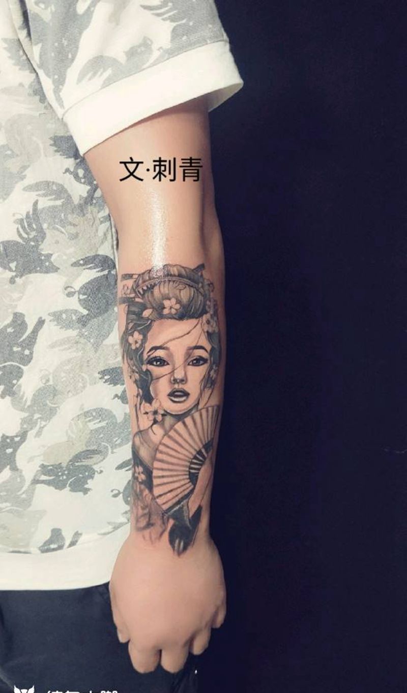 新传统纹身图片_新传统纹身图案