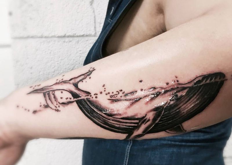 Whale.纹身图片_清新手臂成品动物纹身图案