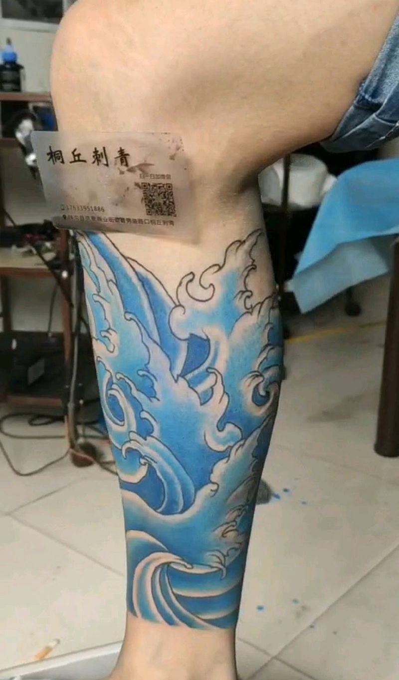 浪纹身图片_新传统纹身图案