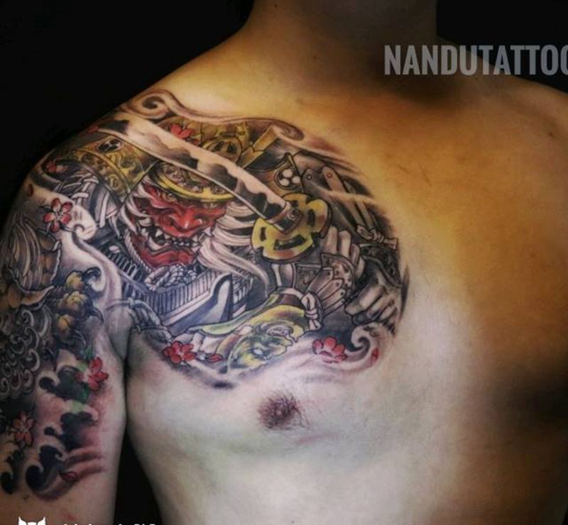 半甲武士纹身图片_肩部胸部传统写实人物鬼神武汉成品纹身图案