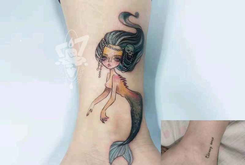 暗黑美人鱼纹身图片_脚部纹身图案