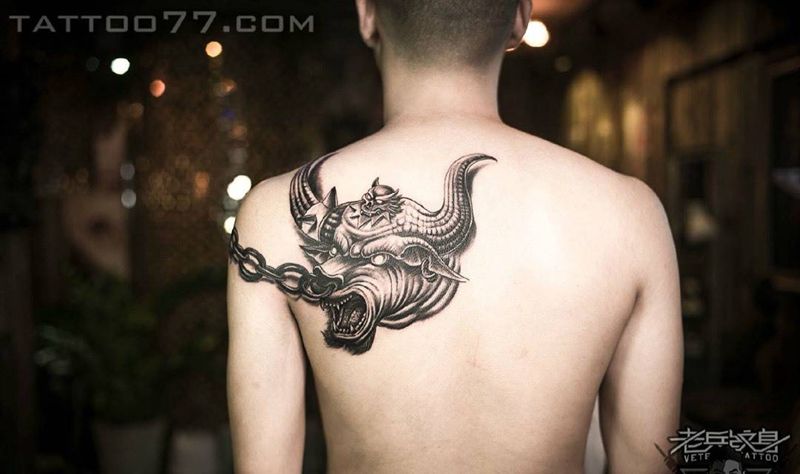 后背牛魔王纹身作品纹身图片