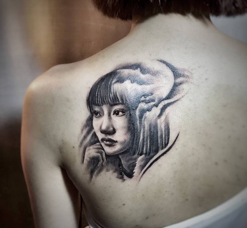肖像一枚纹身图片_成品背部肖像人物纹身图案