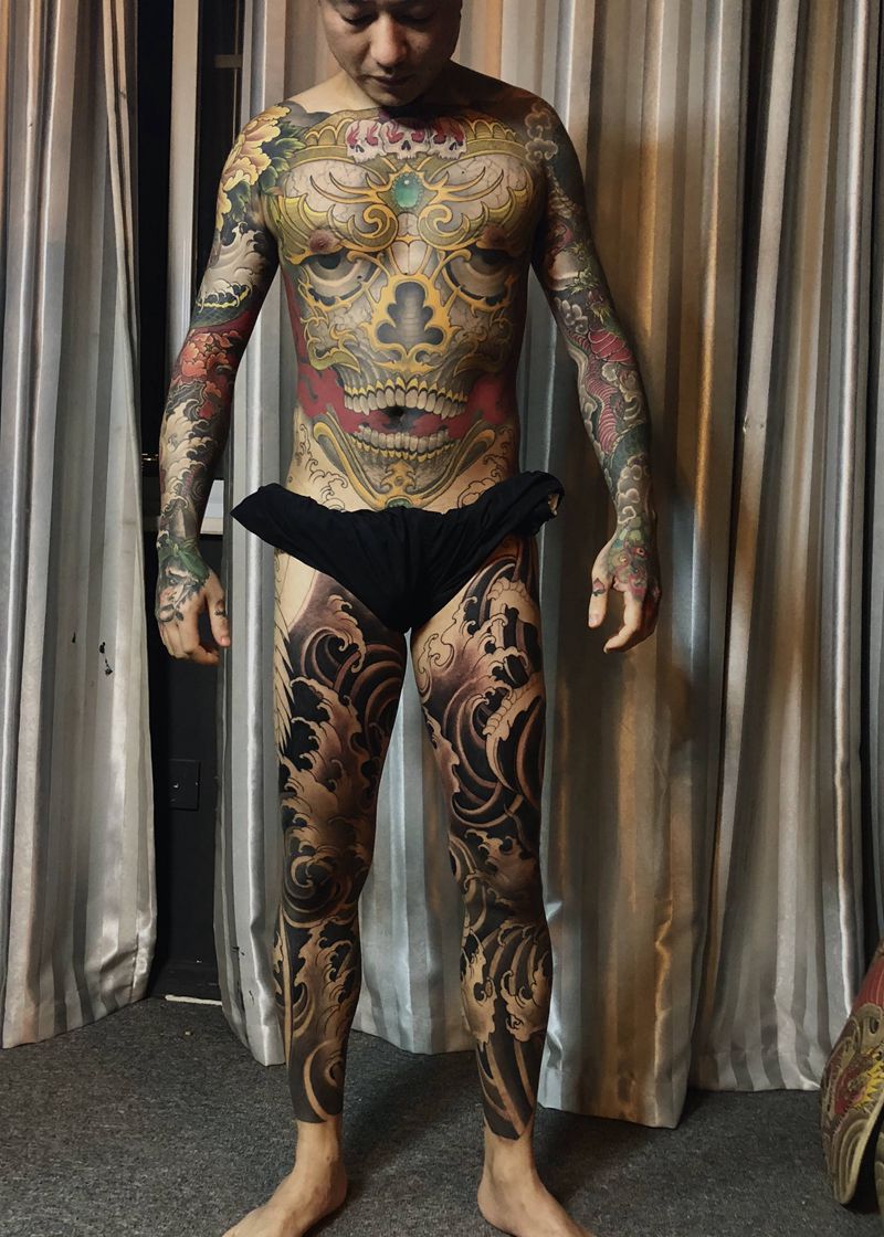 通体纹身图片_背部胸部新传统老传统纹身图案