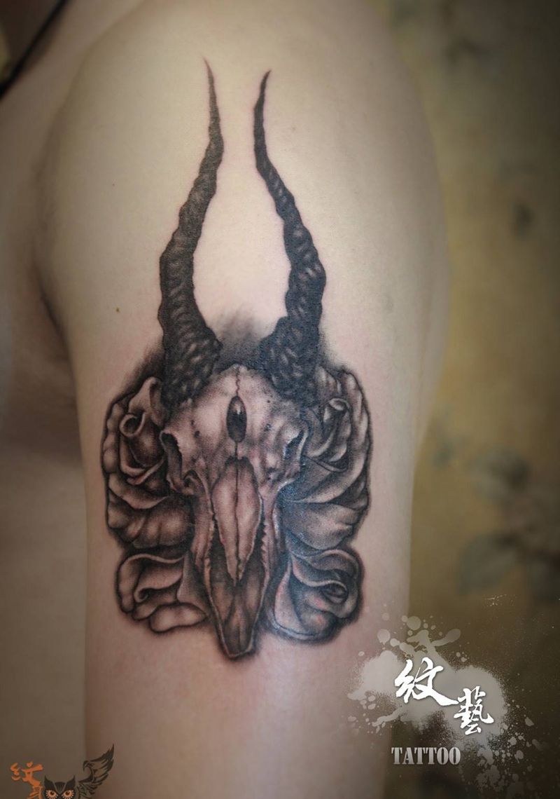 羊头骨…纹身图片_成品手臂欧美纹身图案