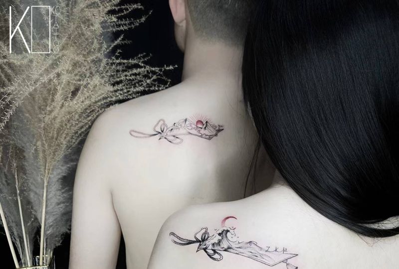 山海相依纹身图片_肩部点刺情侣定制设计小清新纹身图案