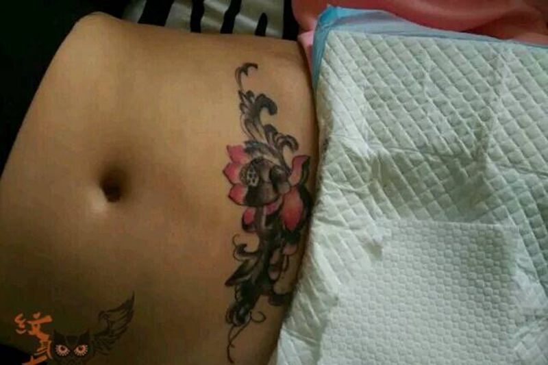 盖疤纹身图片