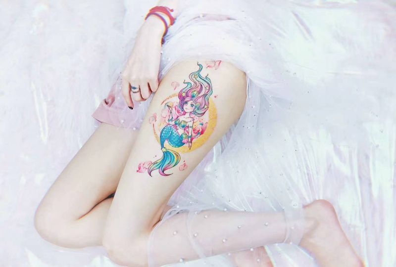 美人鱼纹身图片_腿部水彩一人一图定制设计可爱纹身图案