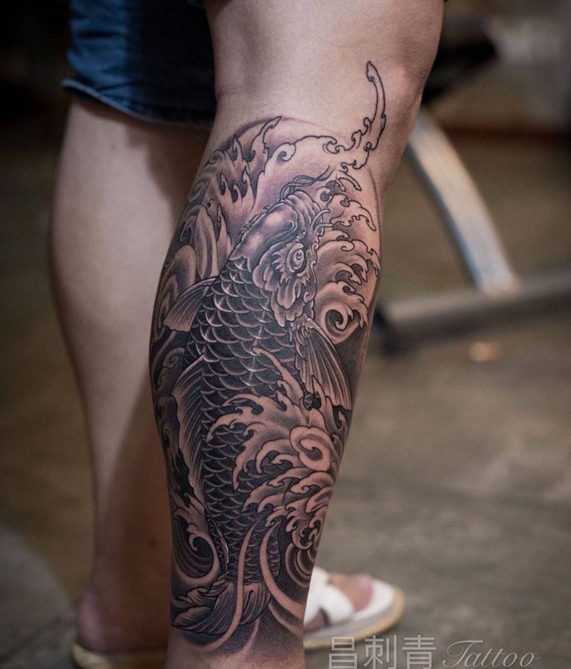 小腿鲤鱼纹身图片_成品手稿腿部脚部传统动物宗教鬼神原创纹身图案