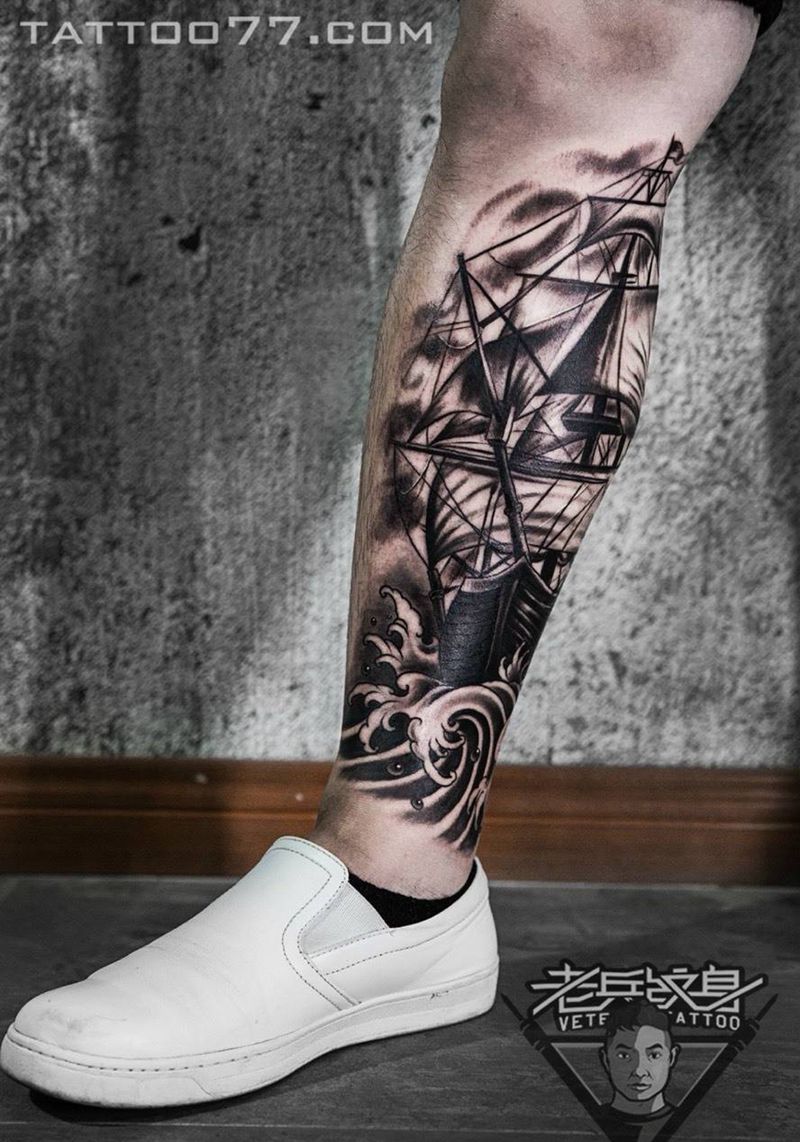 小花腿帆船纹身作品纹身图片_成品腿部欧美静物纹身图案