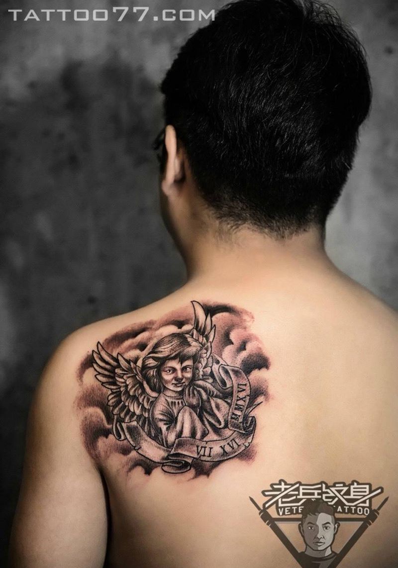 肩背天使纹身作品纹身图片_成品背部欧美人物纹身图案