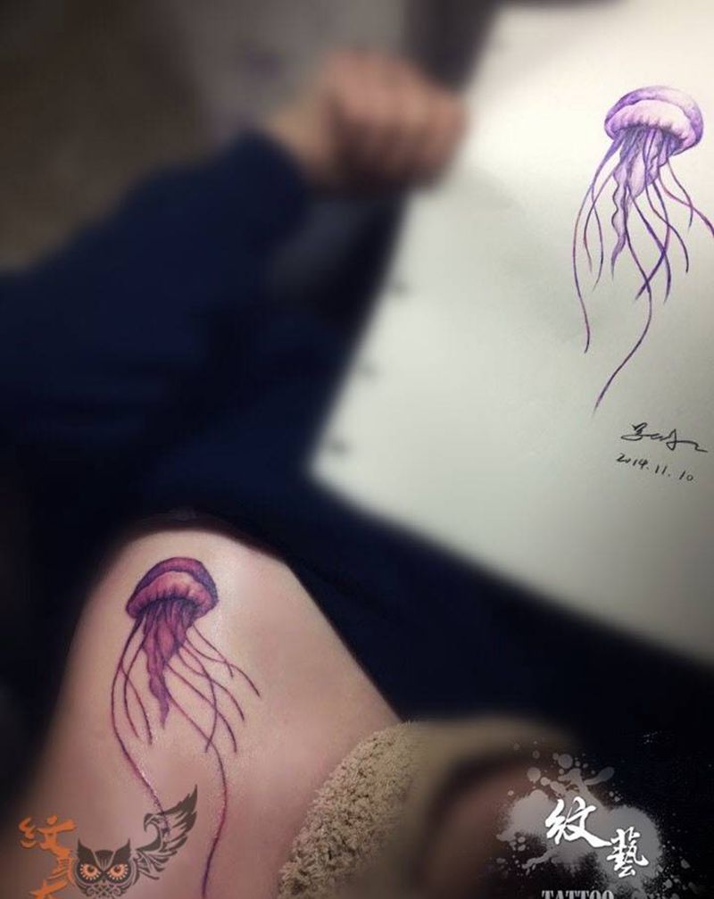 手绘水母，原创…纹身图片_手稿腹部欧美纹身图案